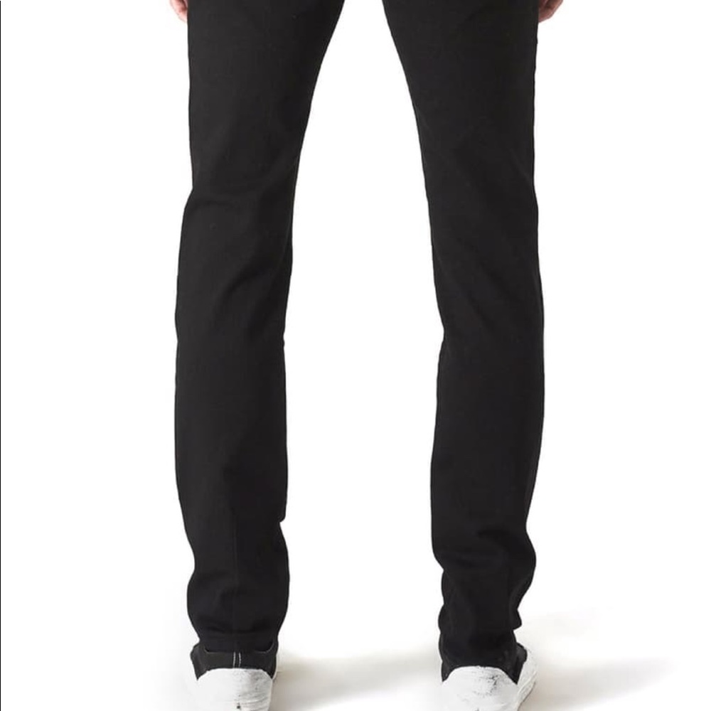 Neuw Iggy Skinhy Jeans in size 32